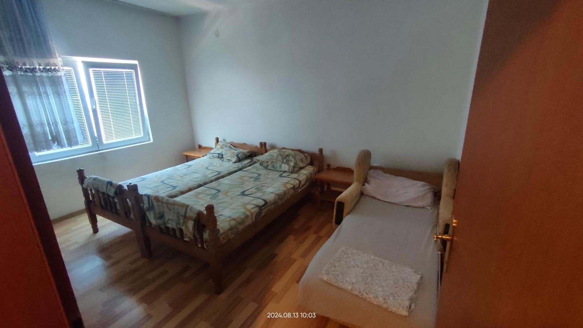 Apartman 72 Bar Bagian luar foto